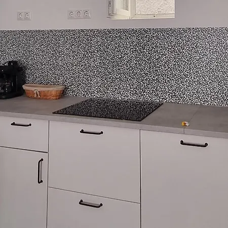 Emanhaz Guest house 3*